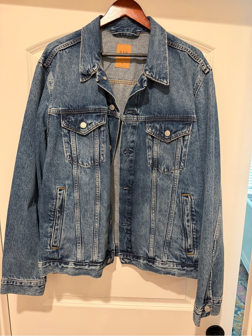 GAP Light Blue Denim Jacket - Men's Casual Trucker